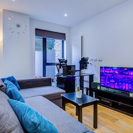 Statera Apartments - City Terraces Лондон Екстериор снимка